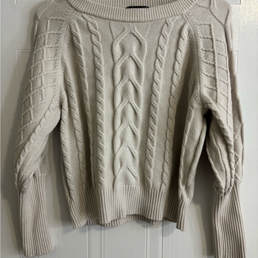 Premise Cream Cable Knit Crewneck Sweater